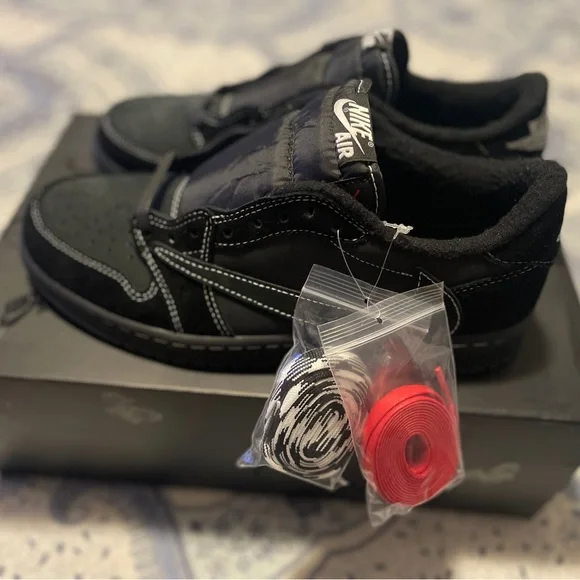 COPY - Jordan 1 Retro Low OG SP Travis Scott Black Phantom - Picture 7 of 10